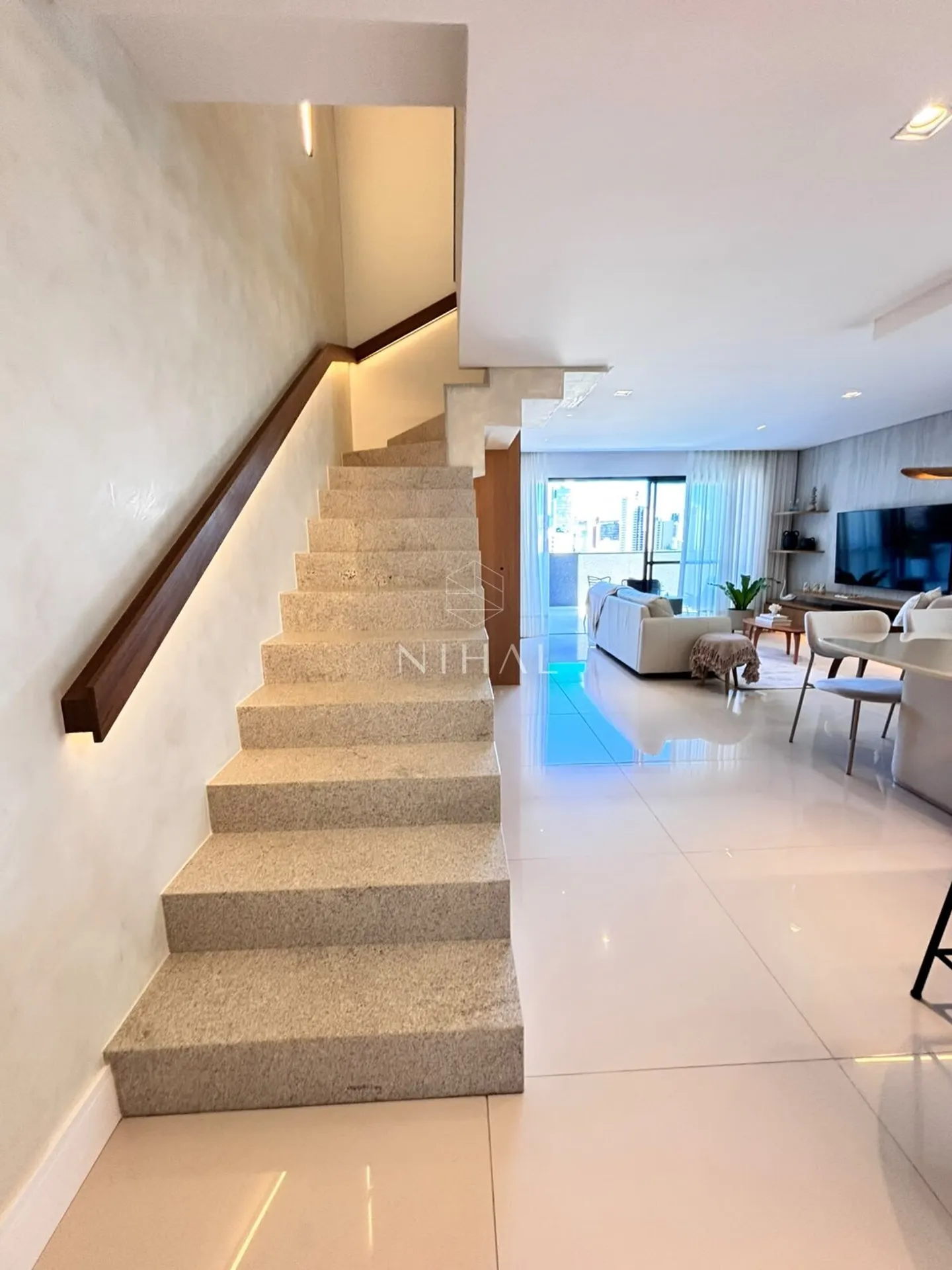 Dishwasher in a 3-bedroom apartment, 151 m² — photo 7