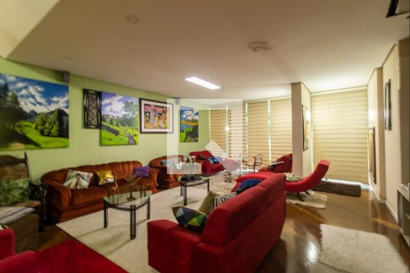6-bedroom house with private garden and balcony — photo 2