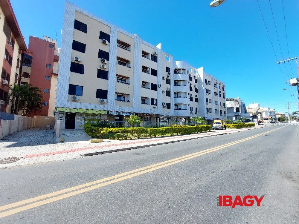 Квартира с 2 спальнями, 1 с ванной, 78 м² — photo 19