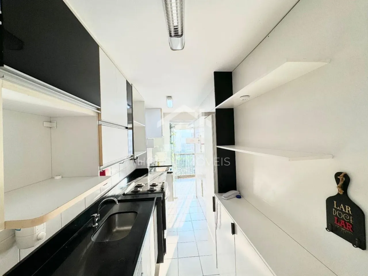 Apartamento com 2 quartos e suíte e varanda fechada — photo 7