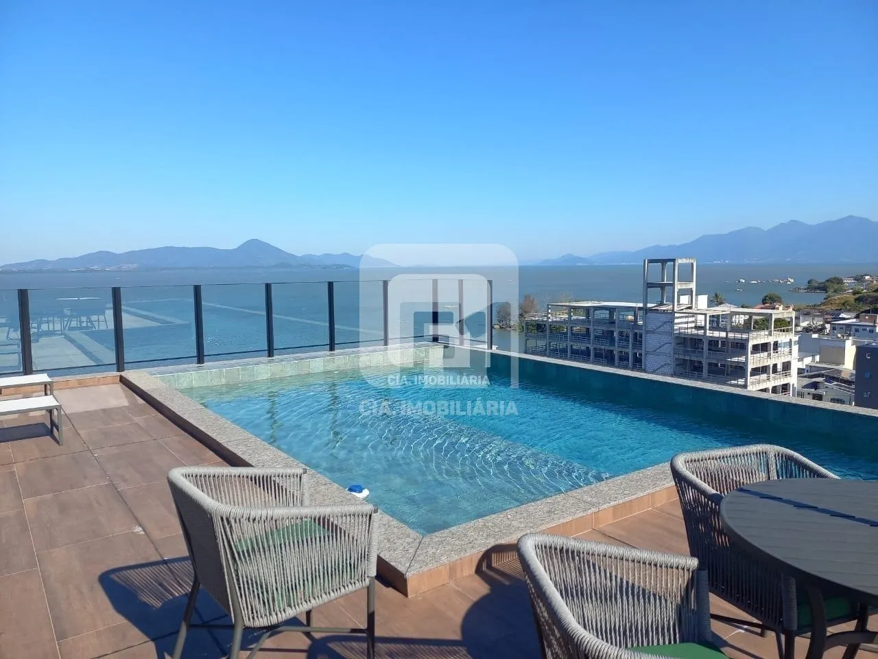85 m² apartment with 2 bedrooms and a private BBQ — photo 4