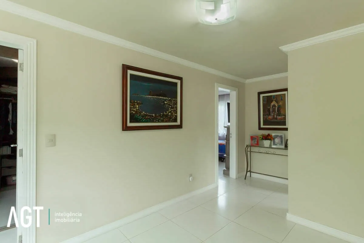 Furnished house with 4 bedrooms, 1 bathroom and 3 parking — photo 24