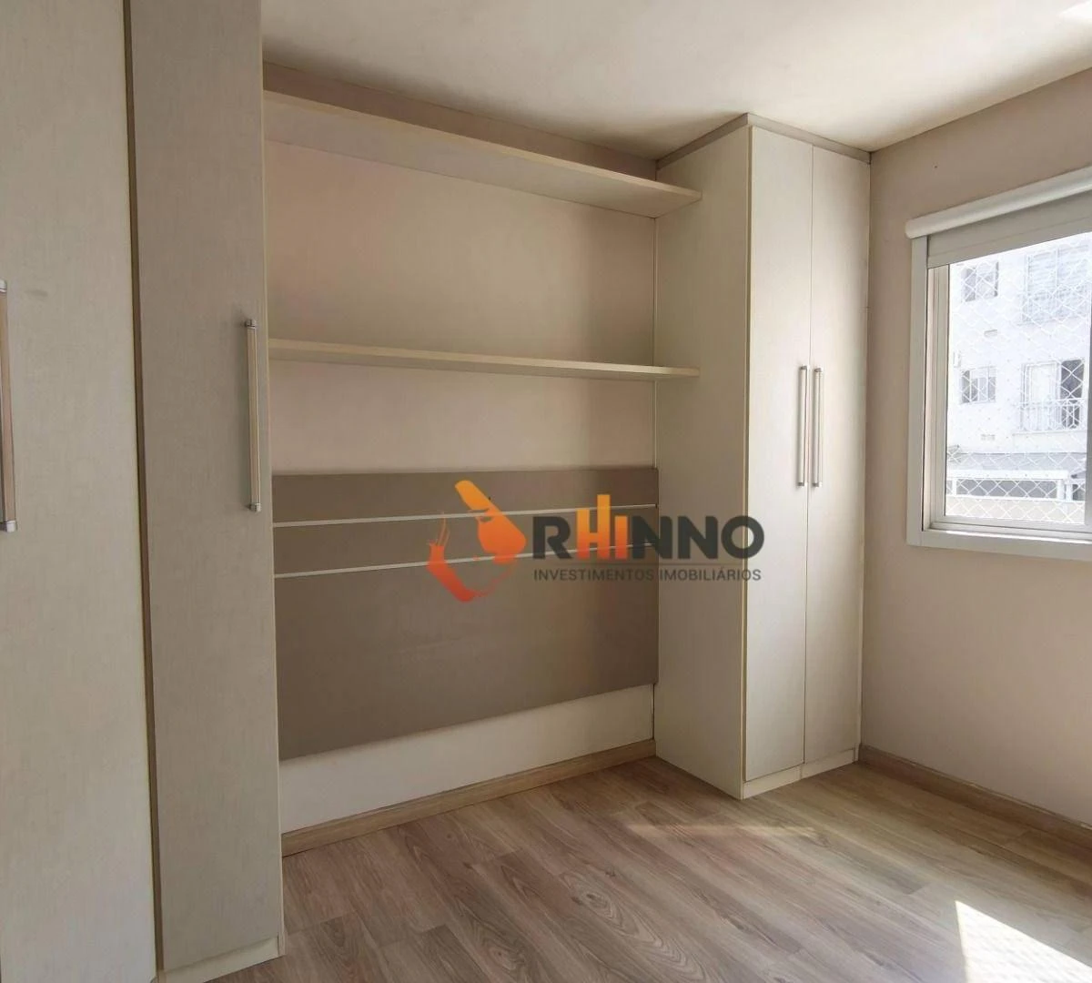 Apartment, 50 m², with wood or laminate floors — photo 3