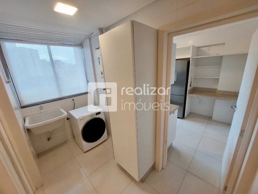 Furnished apartment, 146 m², with a washing machine — photo 11