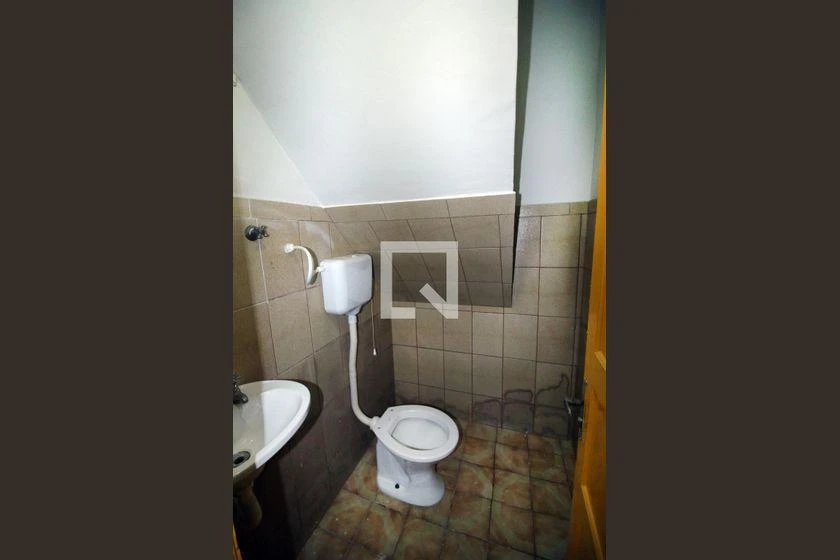 Casa com 3 quartos em 200 m² e 4 banheiros — photo 42