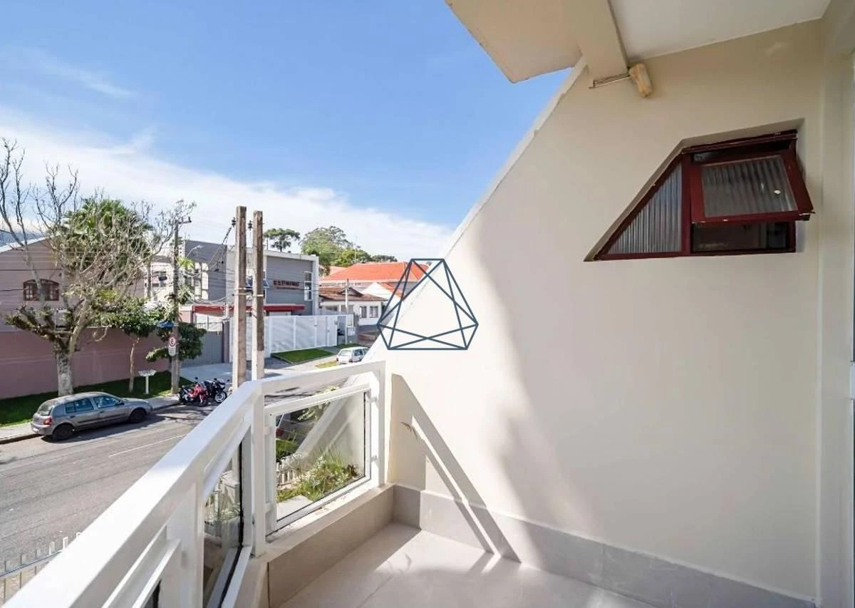 Washing machine in a 4-bedroom house, 210 m² — photo 42