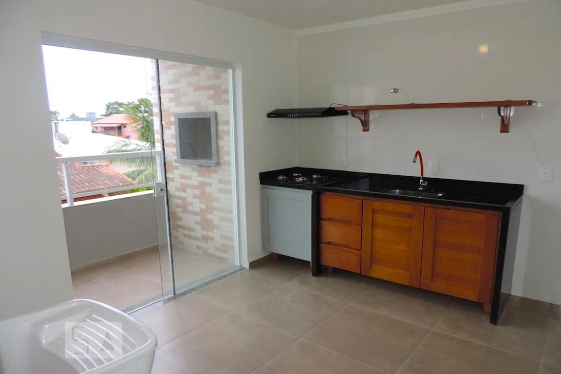 2-bedroom apartment with a grill on the balcony — photo 5