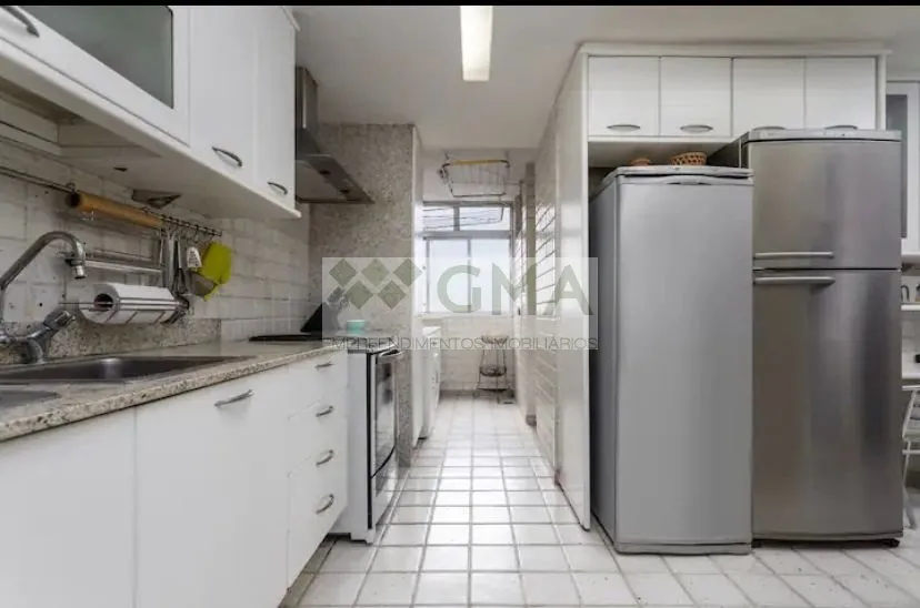 Apartamento mobiliado com 2 quartos e 3 banheiros — photo 12