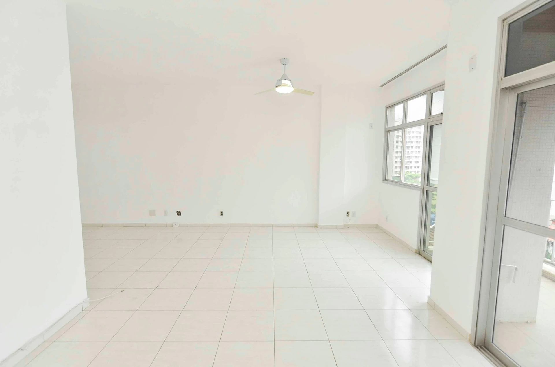 2-bedroom apartment with a home office in Rio de Janeiro — photo 13