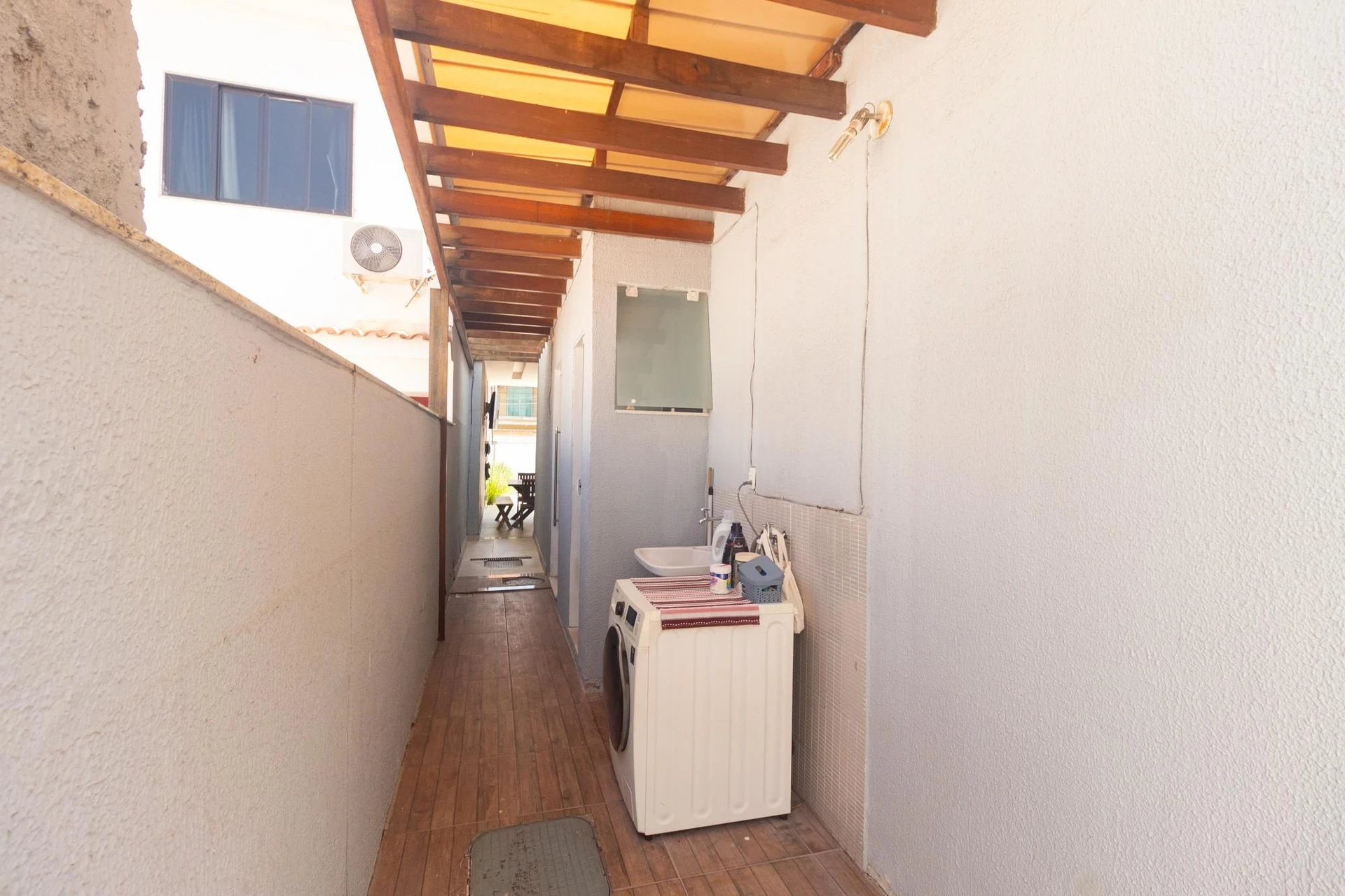 Furnished house, 285 m², with a private pool — photo 60