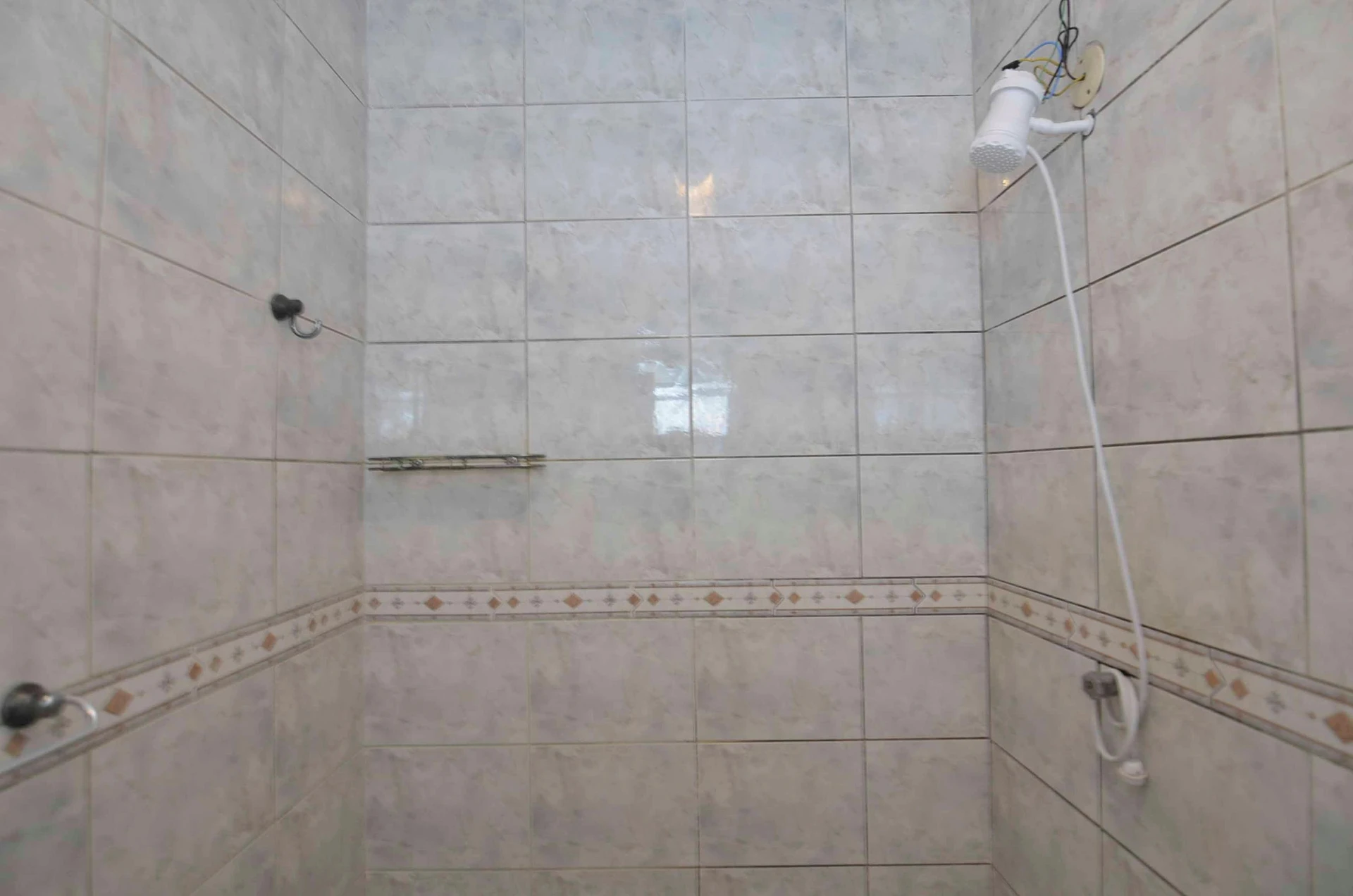 Casa de 3 dormitorios, 1 con baño propio, 120 m² — photo 14