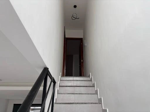 Балкон з грилем та 2 спальні: будинок 65 м² — photo 8