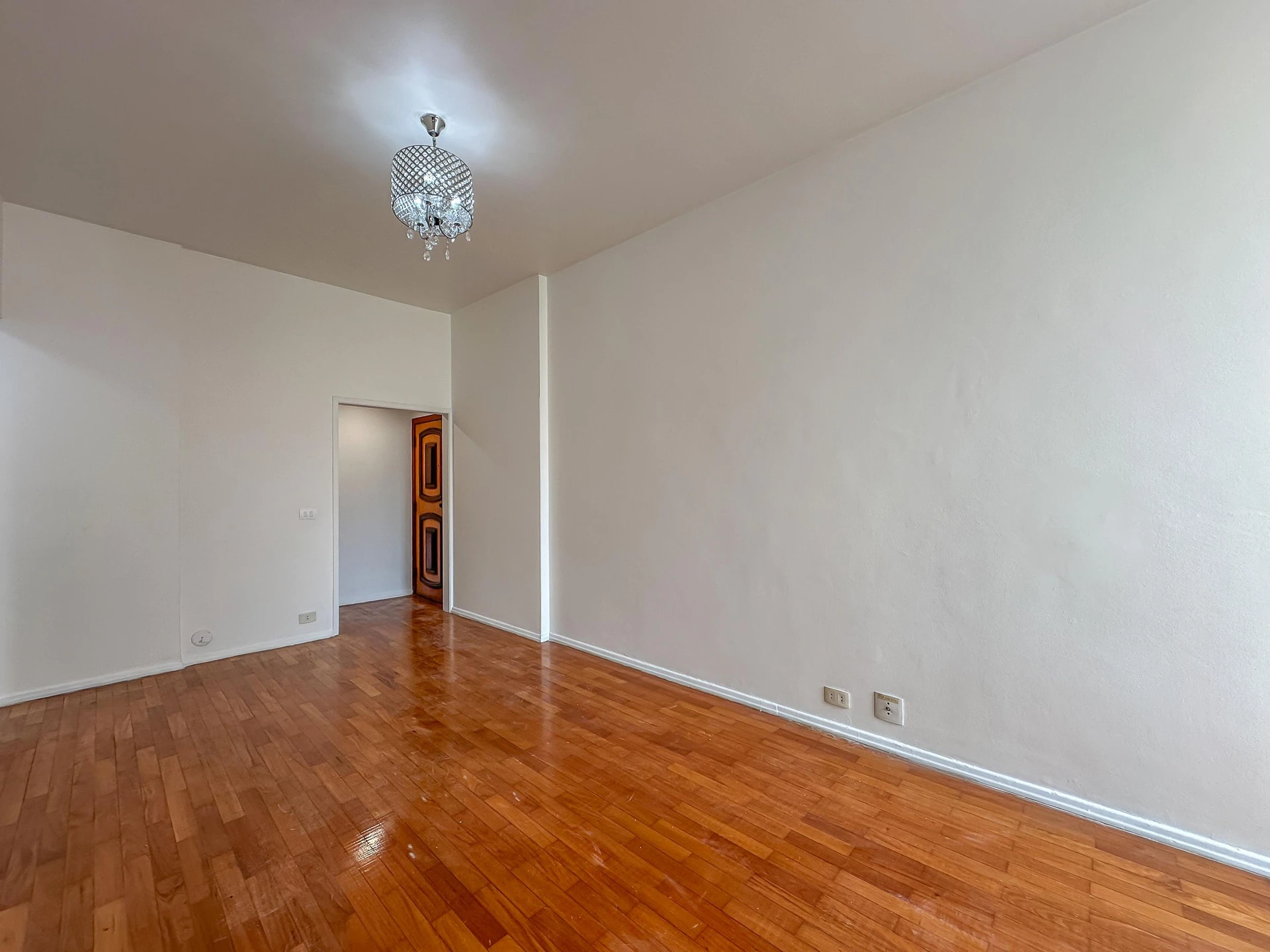 Washing machine in a 2-bedroom apartment, 80 m² — photo 12