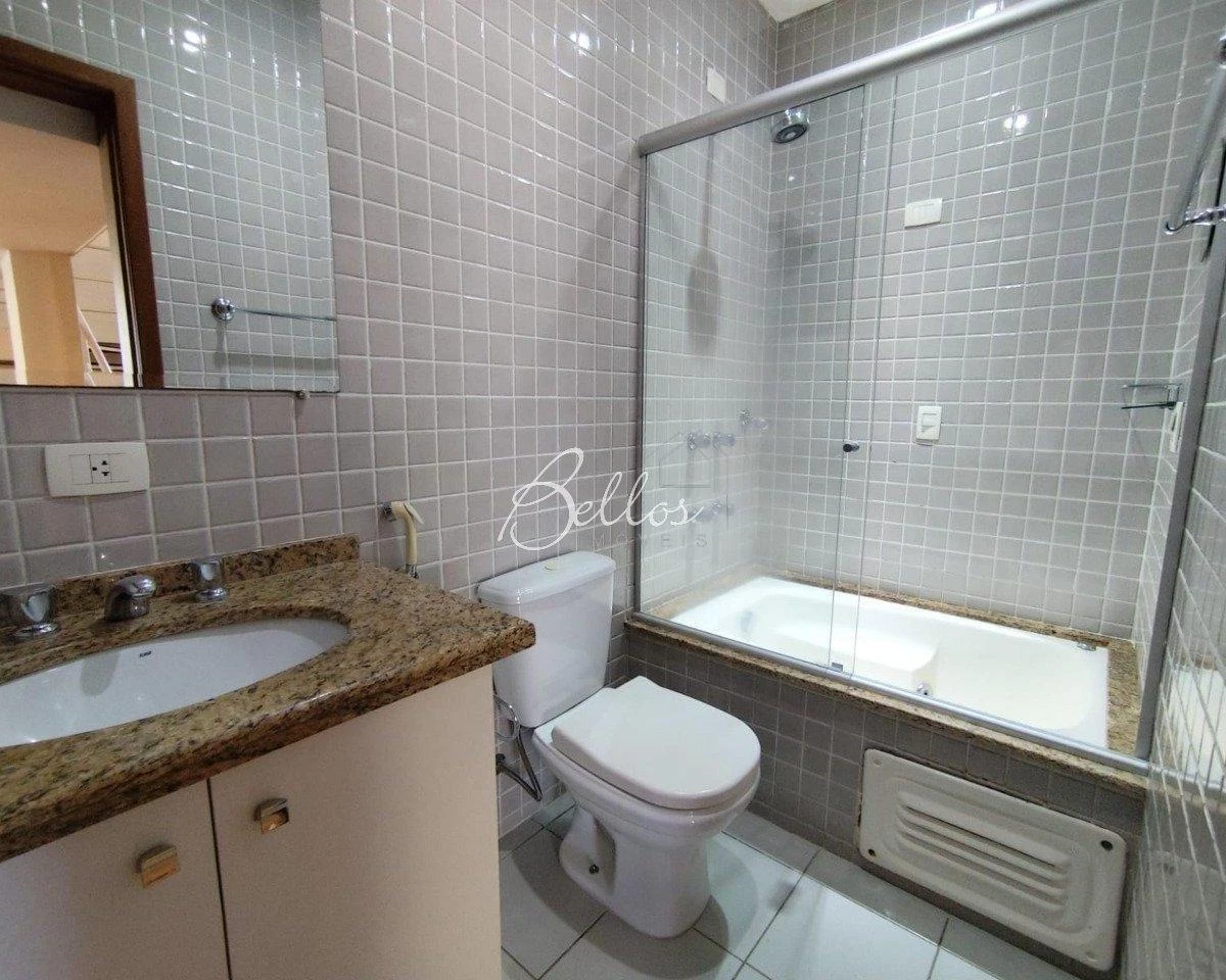 Furnished apartment, 90 m², with floor-to-ceiling windows — photo 3