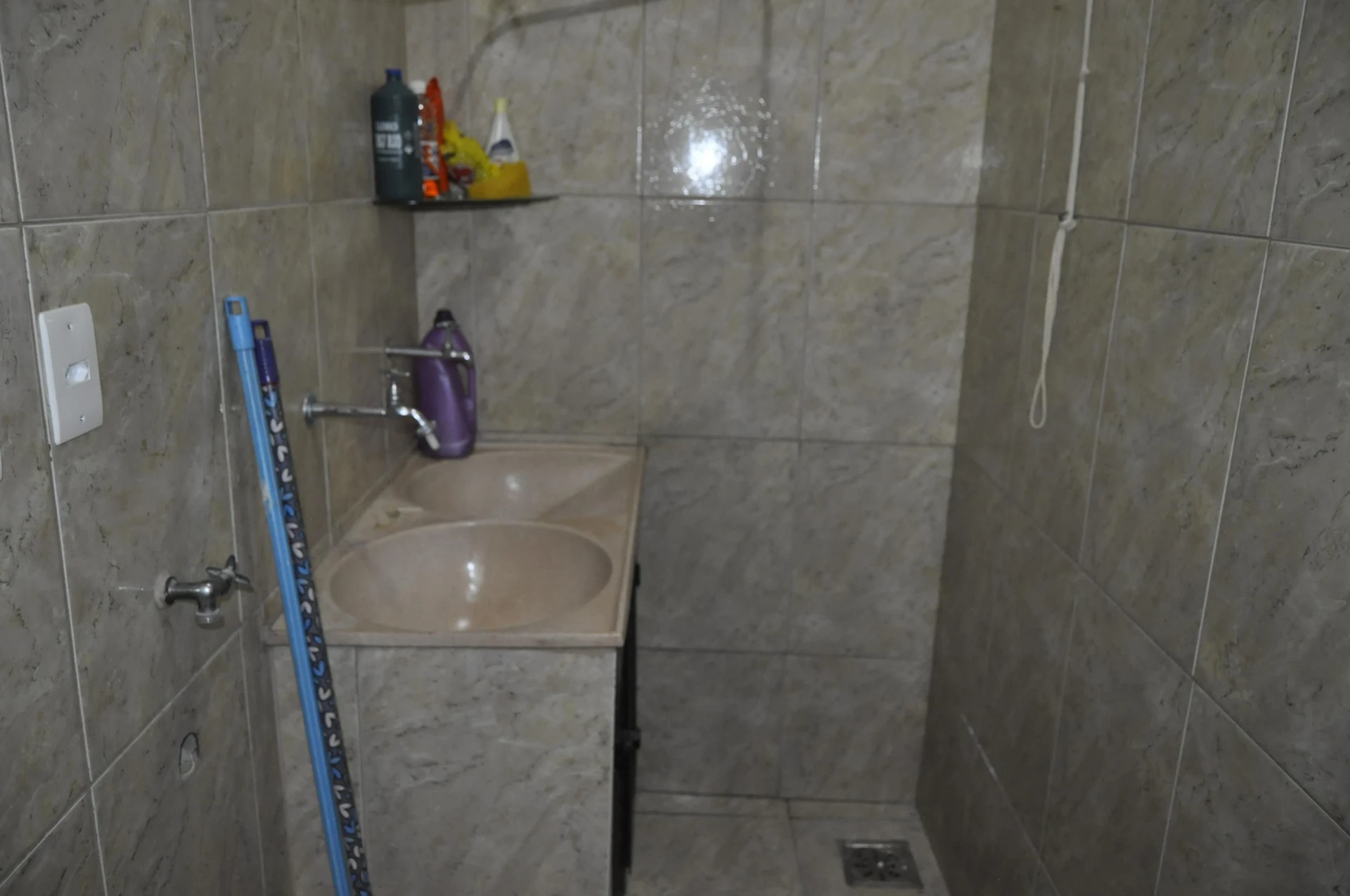 Condo house with 3 bedrooms and a suite — photo 12
