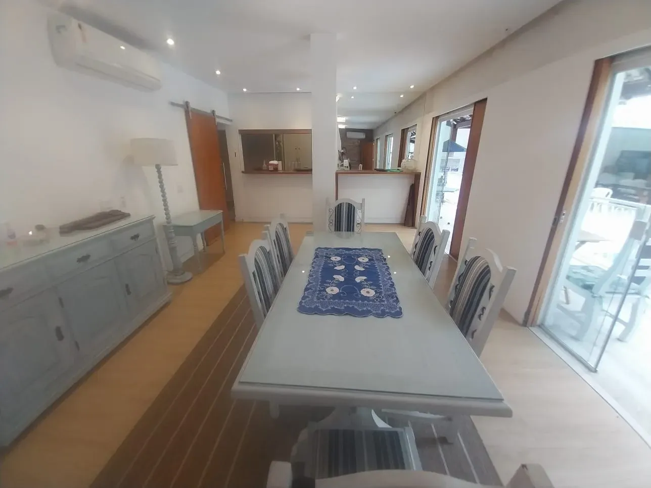 Furnished house with 4 en-suites, 7 baths and 600 m² — photo 28