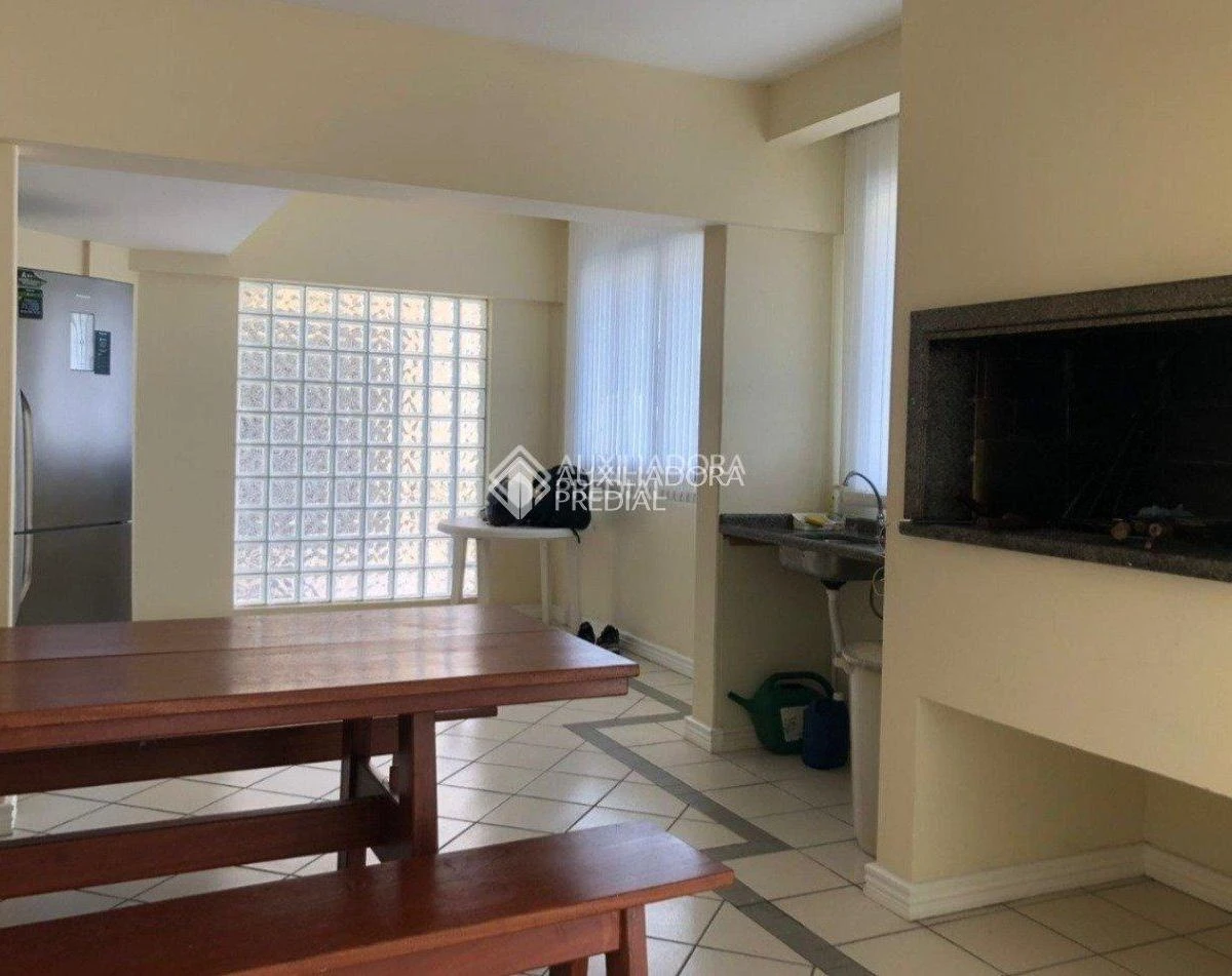 Furnished apartment, 72 m², with a home office — photo 13