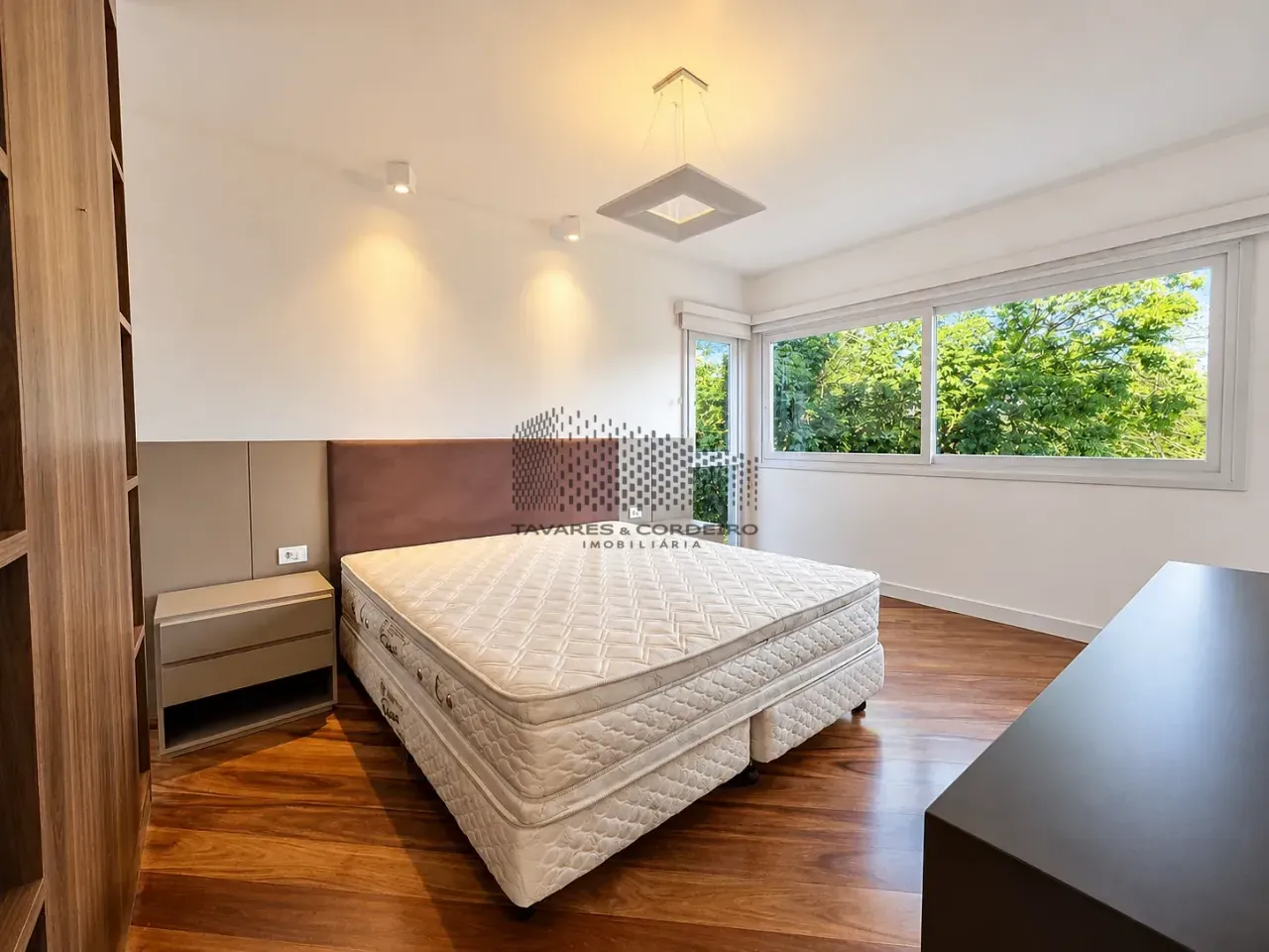 House with 5 bedrooms and 370 m² plus private BBQ — photo 16