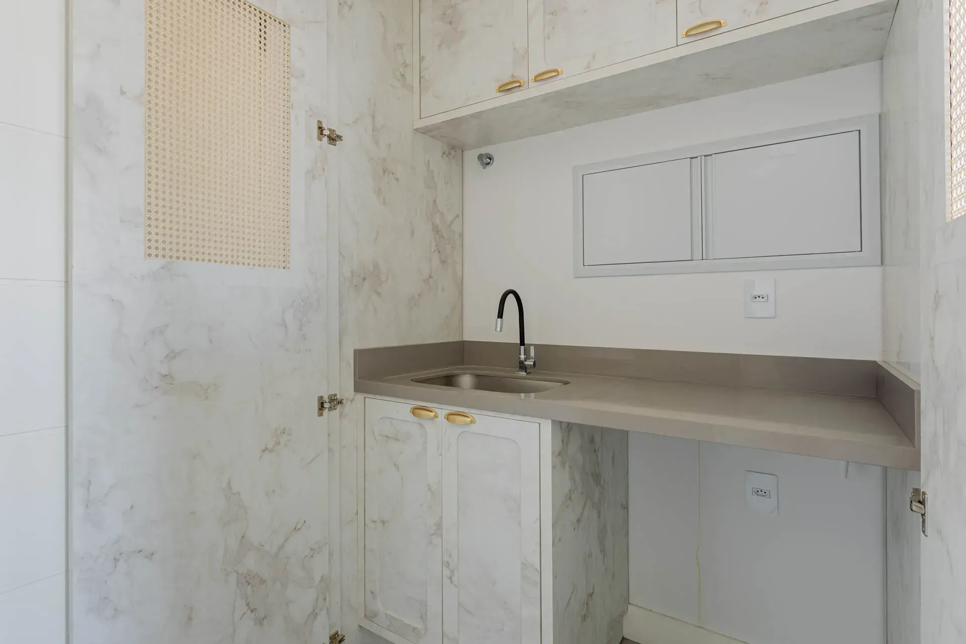 Estudio amueblado de 30 m² con cocina americana a gas — photo 23