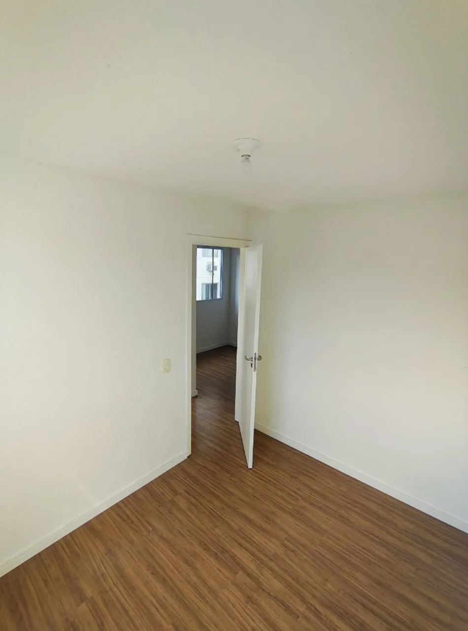 Apartment, 39 m², with wood or laminate floors — photo 7
