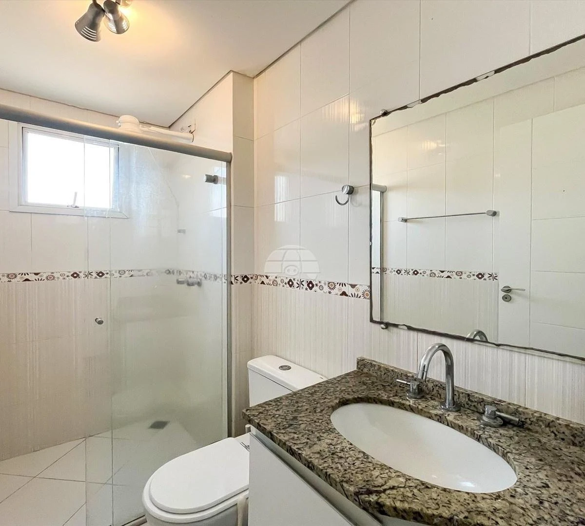 3-bedroom apartment with a home office in Curitiba — photo 15