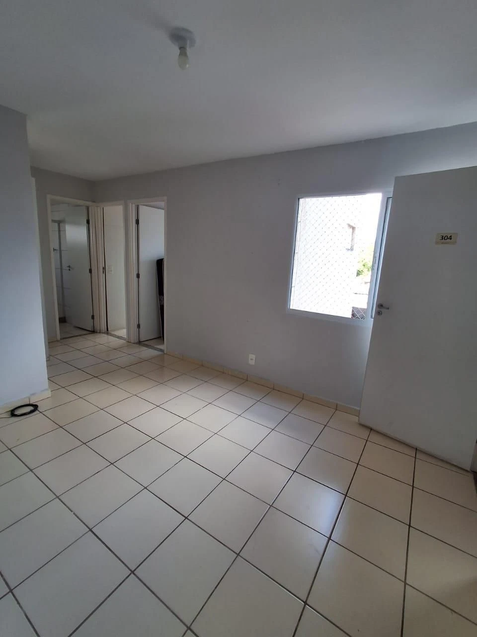 Apartamento de 2 quartos em condomínio com piscina — photo 9