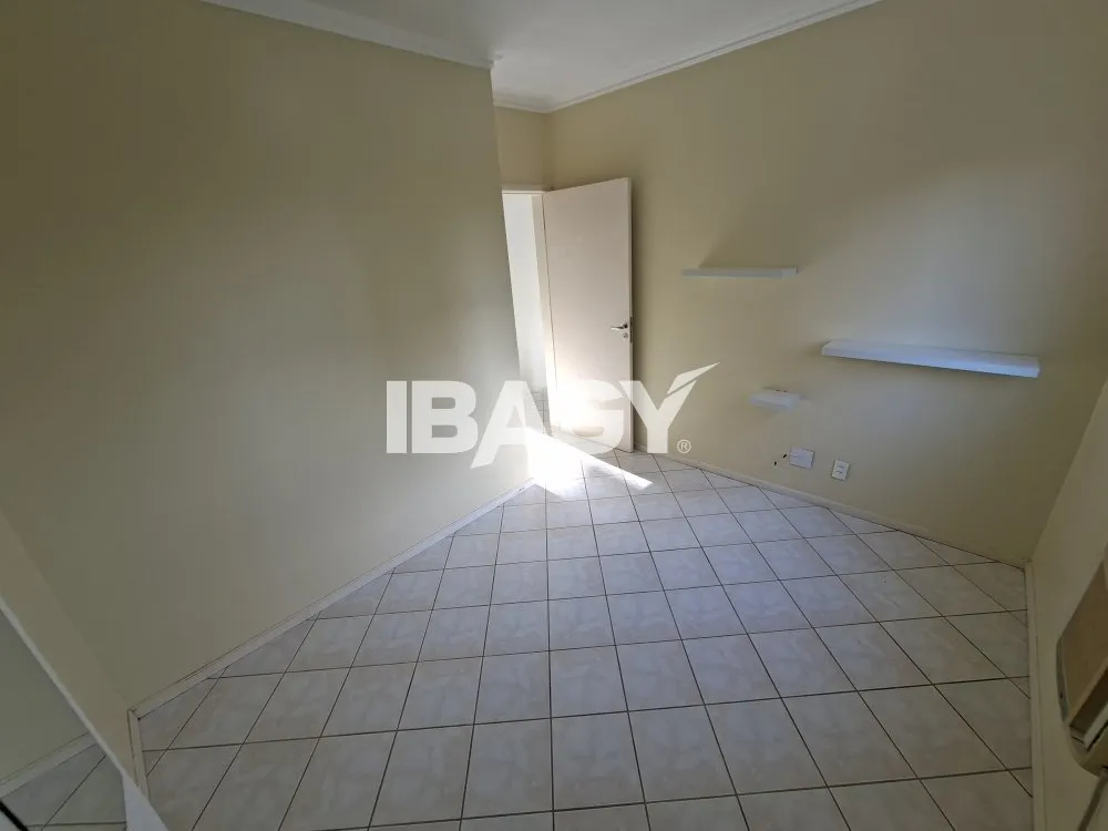 Apartamento amueblado de 3 dormitorios con suite — photo 11