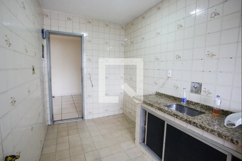 2-bedroom rental apartment with balcony — photo 14