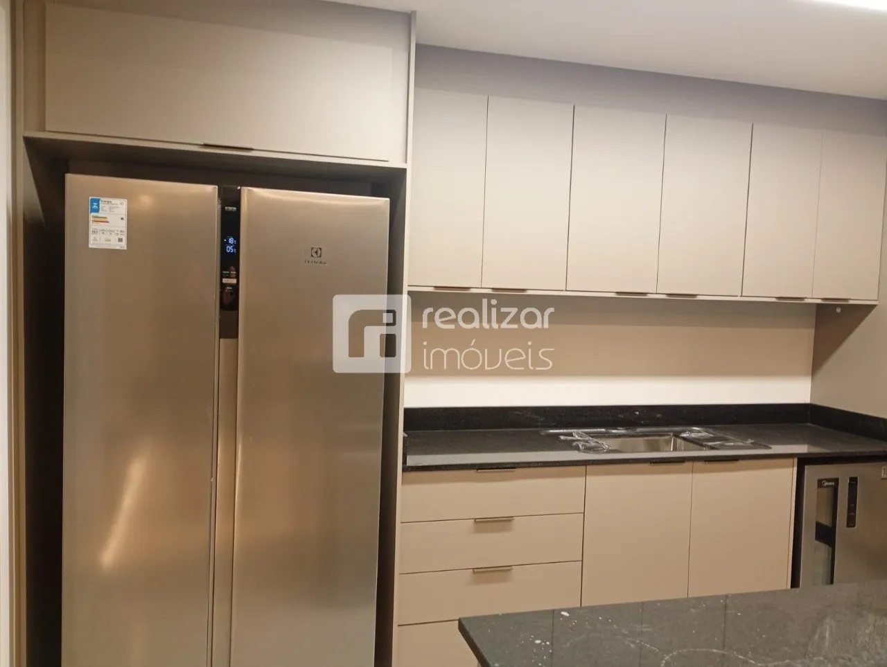Dishwasher in a 3-bedroom house, 296 m² — photo 32