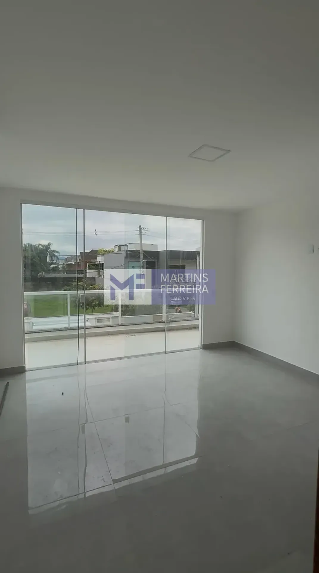 Rental house with 4 bedrooms and 285 m² — photo 24