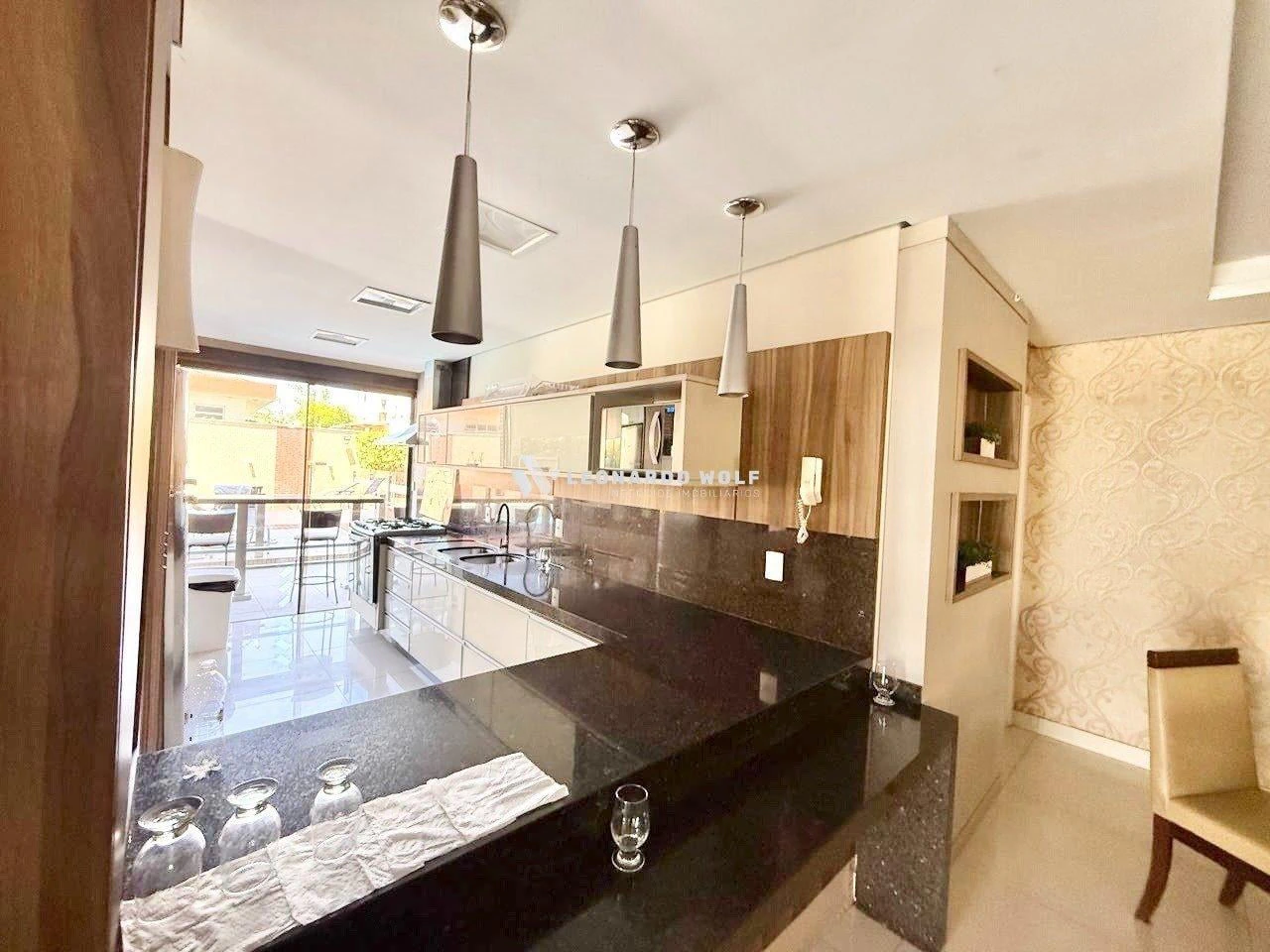 Квартира 143 м² з балконом із грилем та заскленим балконом — photo 22