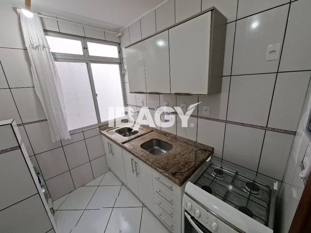Furnished 1-bedroom apartment with a separate gas kitchen — photo 4