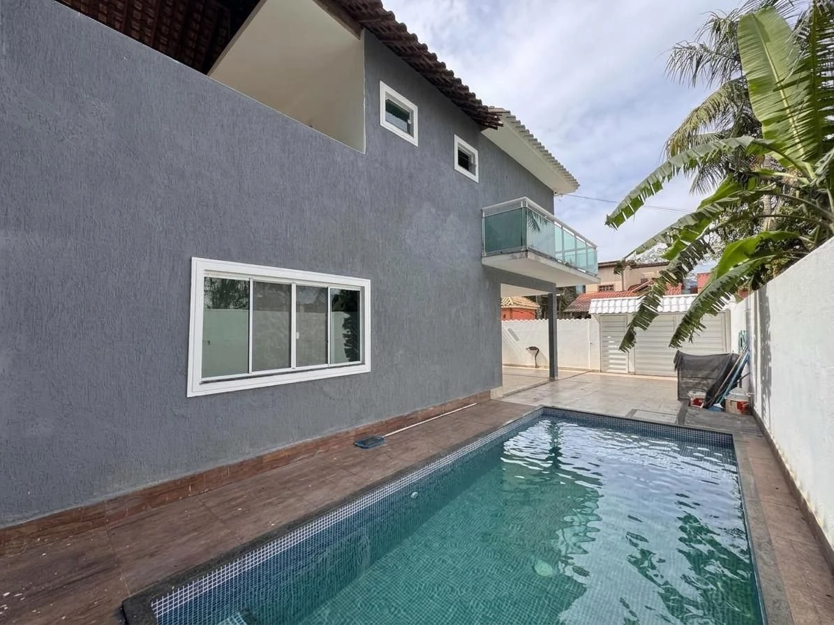 3-bedroom house with a walk-in closet in Rio de Janeiro — photo 53