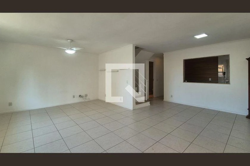 Casa en alquiler con 4 dormitorios y balcón — photo 7