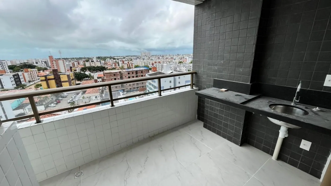 Apartamento de 2 dormitorios con balcón y 63 m² en el 8º piso
