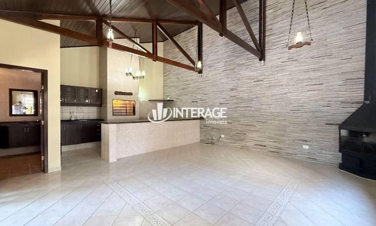 3-bedroom house with a bathtub — photo 39