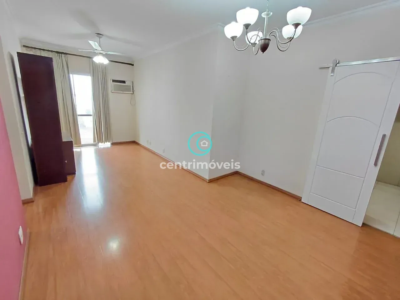 2-bedroom apartment with a mountain view in Rio de Janeiro — photo 19