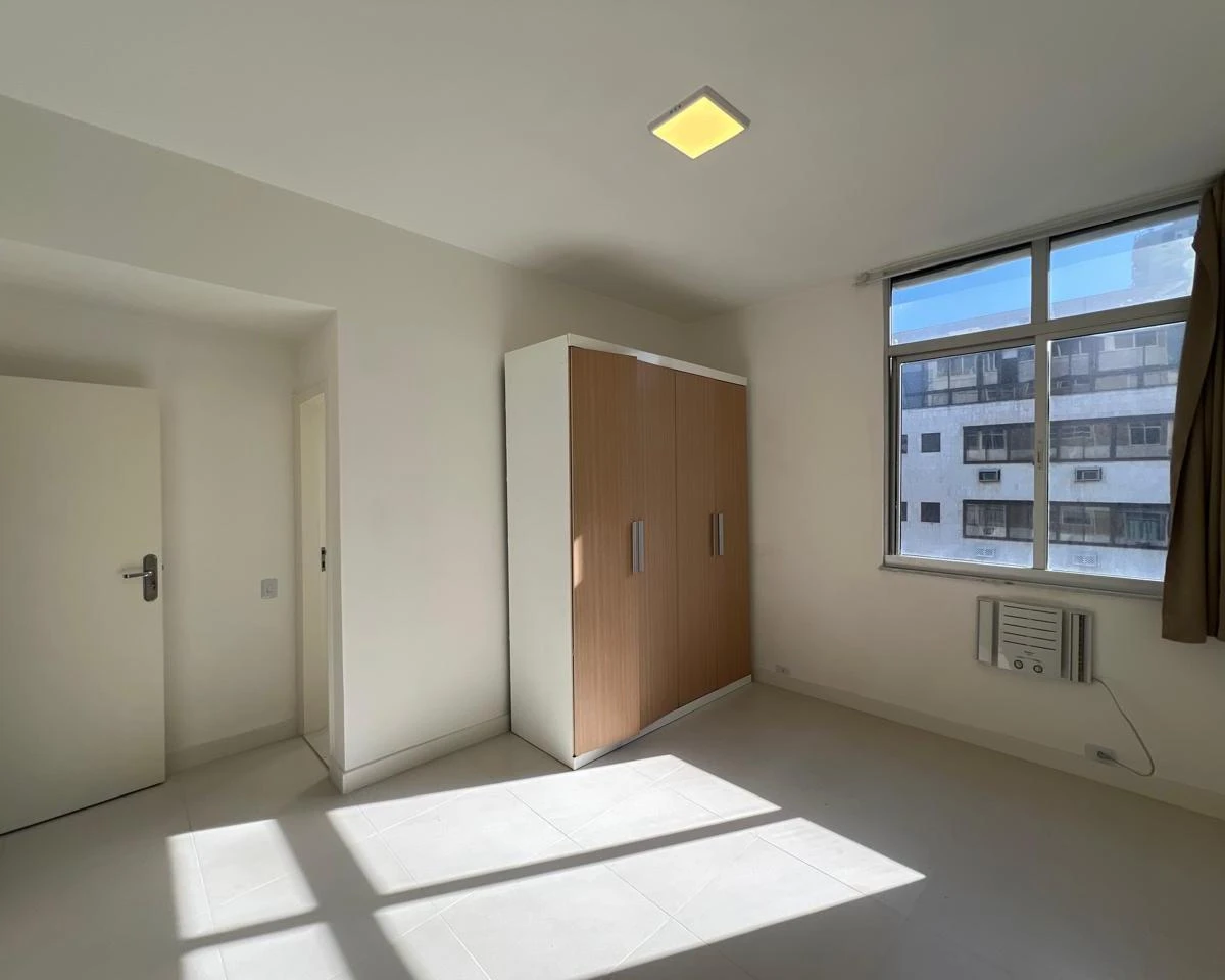 145 m² apartment with 3 bedrooms and 2 parking spaces — photo 8
