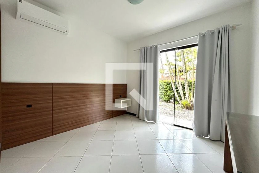Стиральная машина и 1 спальня: квартира 50 м² — photo 9