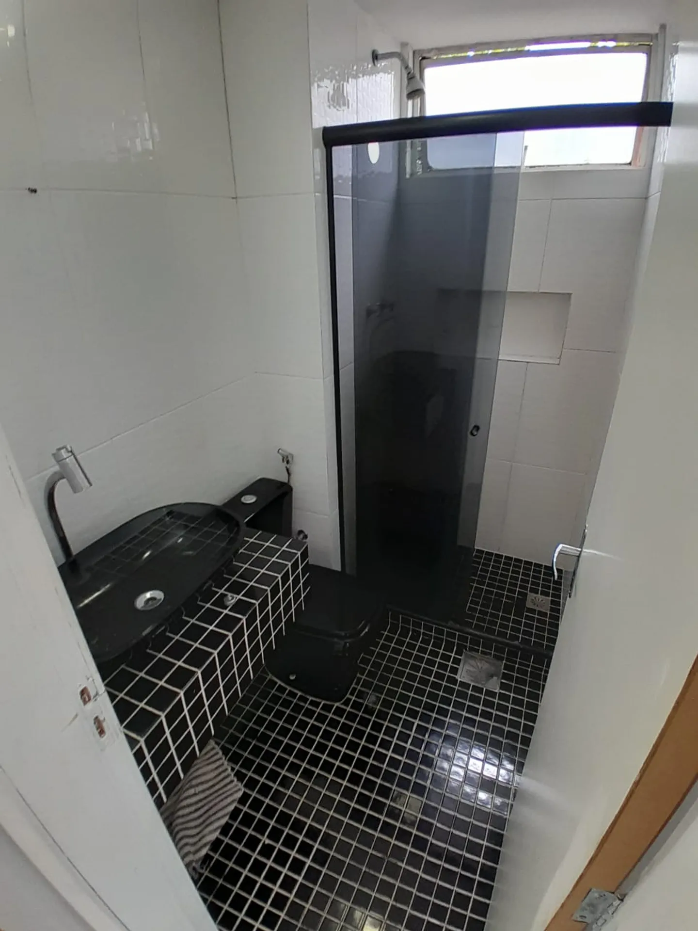 2-bedroom apartment in a building with a sauna — photo 25