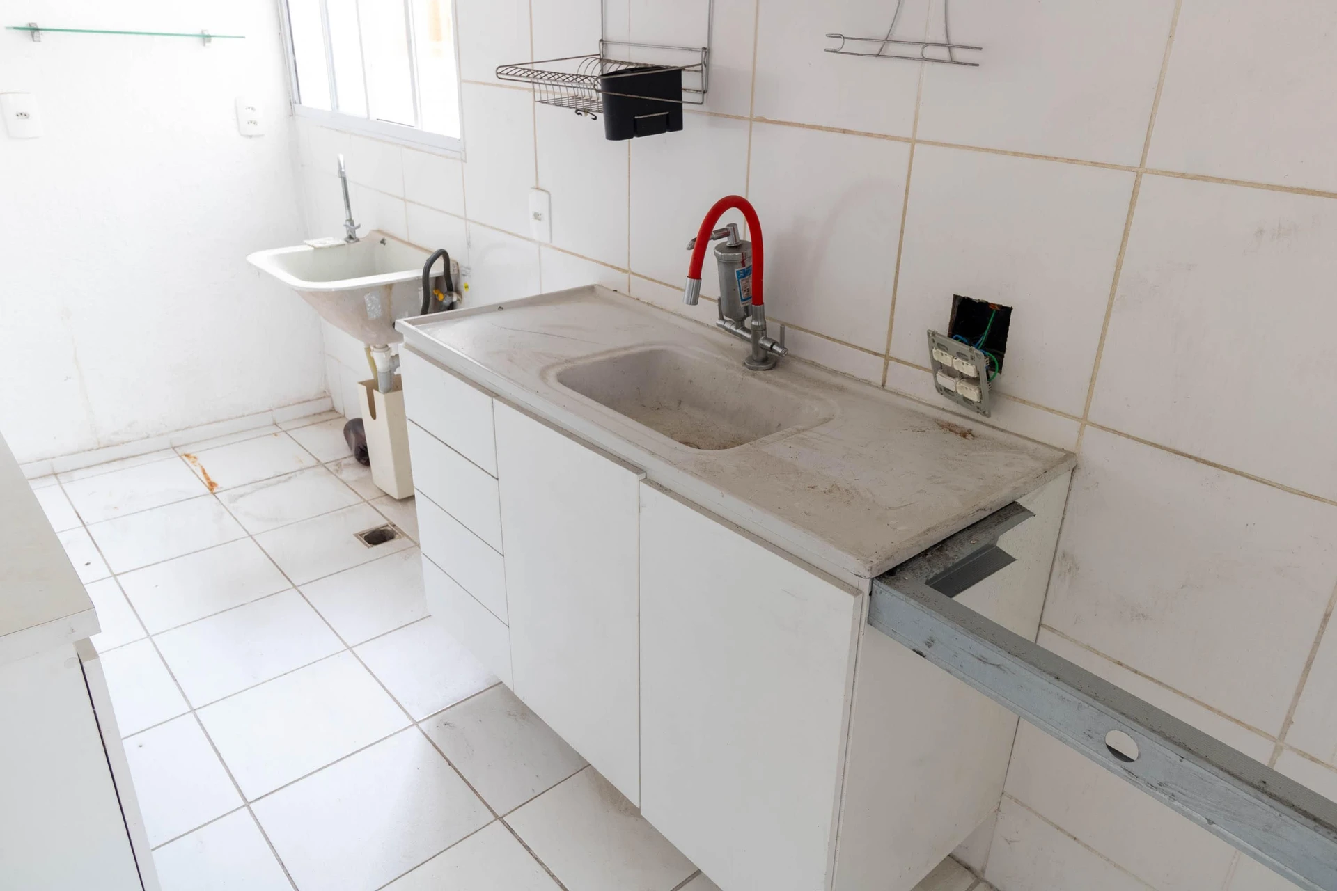 Квартира з 2 спальнями і 1 ванною — photo 2