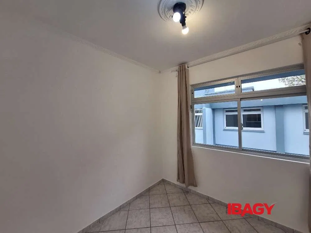 2-bedroom apartment, 43 m² — photo 21