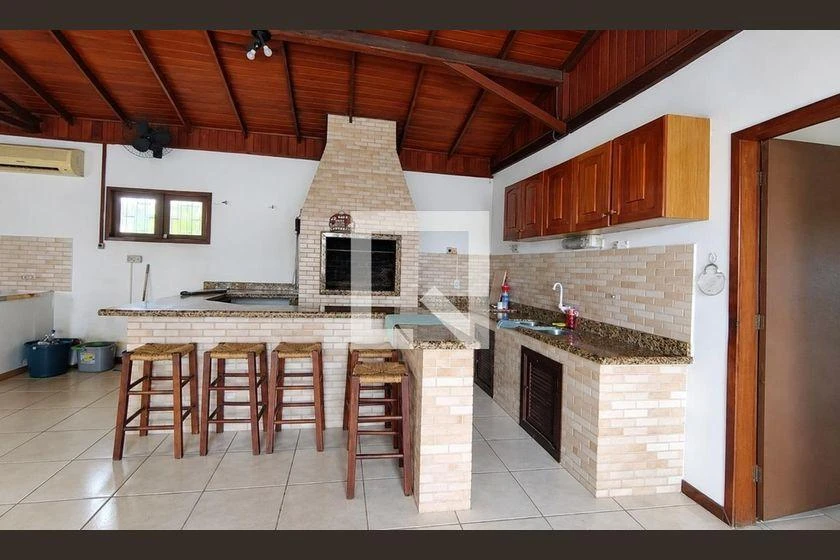Furnished house, 270 m², with a grill on the balcony — photo 6