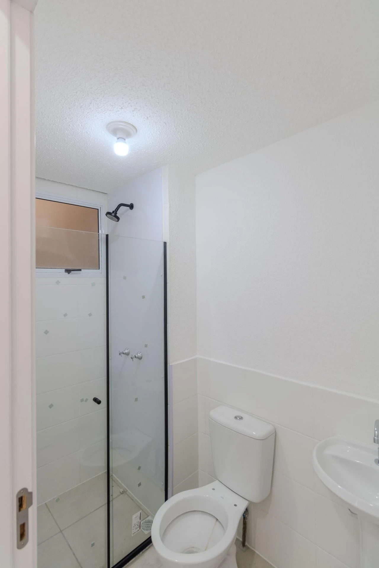 Apartamento de 2 quartos em condomínio com academia — photo 4