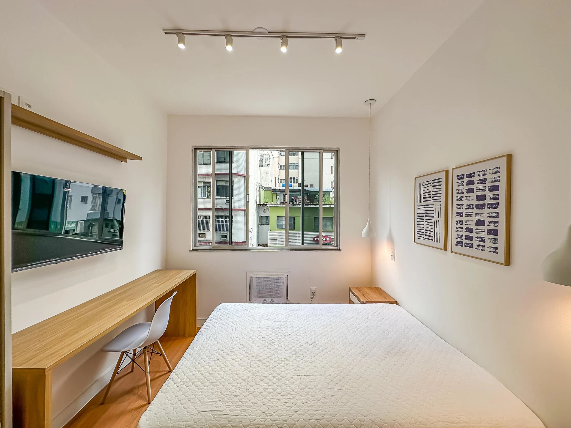 Furnished apartment, 35 m², with a home office — photo 4