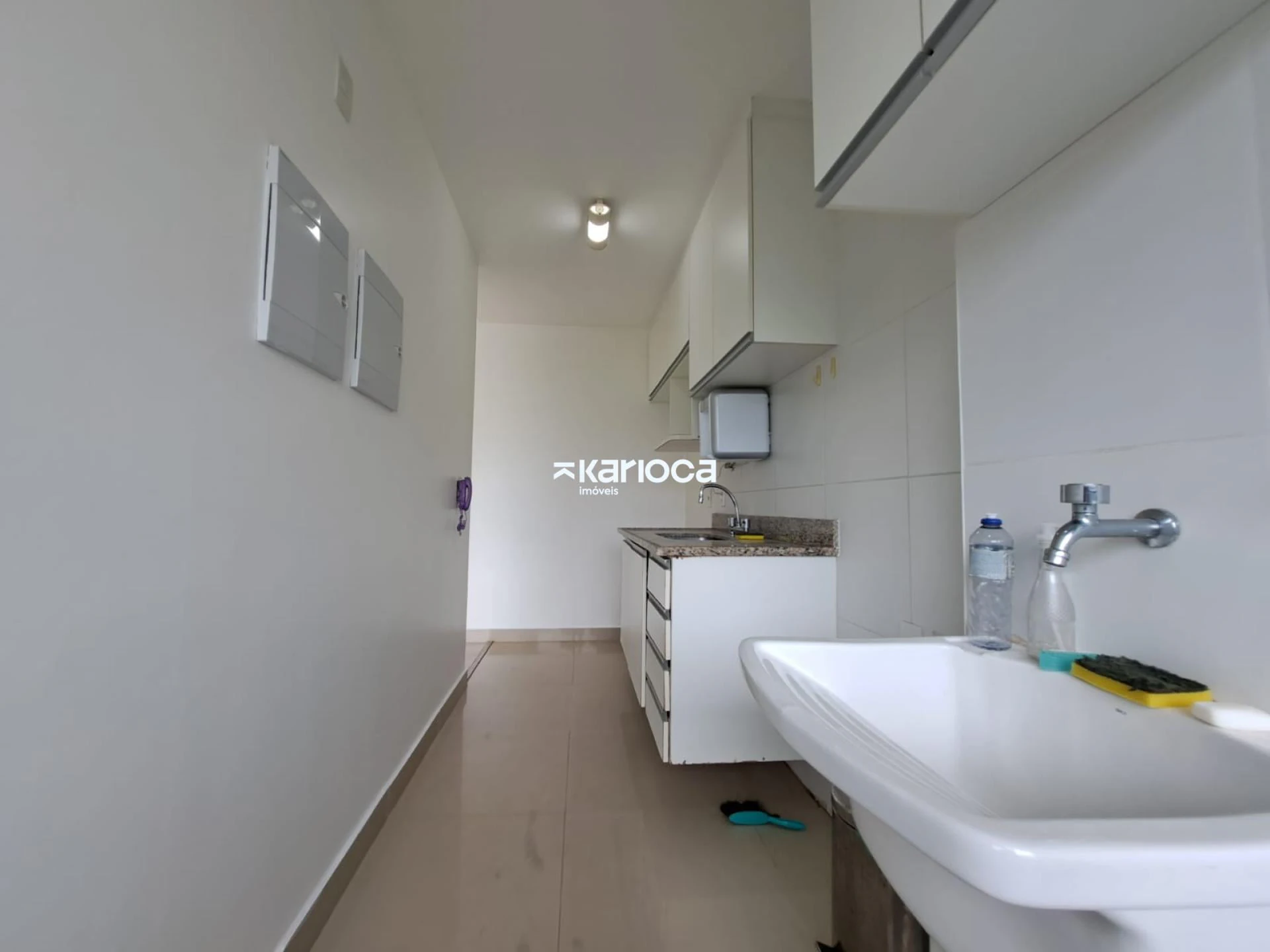 69 m² apartment with 2 bedrooms and 2 bathrooms — photo 26