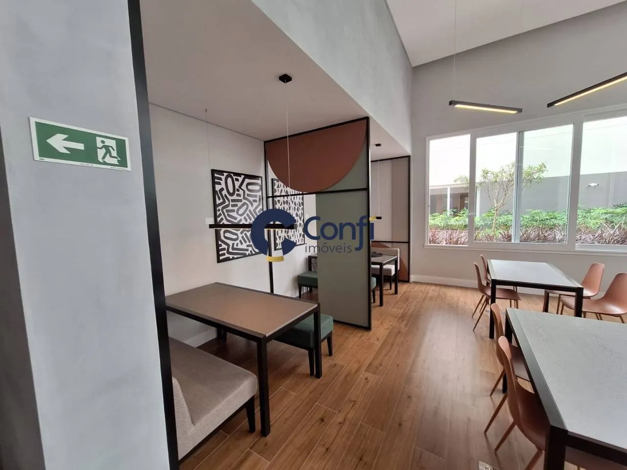 3-bedroom apartment with a grill on the balcony — photo 36