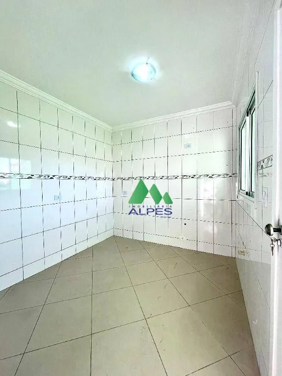 3-bedroom house, 1 with its own bathroom, 87 m², Curitiba — photo 2