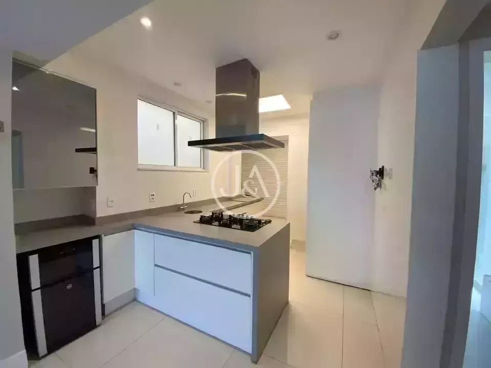 Apartamento de 3 quartos, sendo 1 suíte, 124 m², Lagoa — photo 2