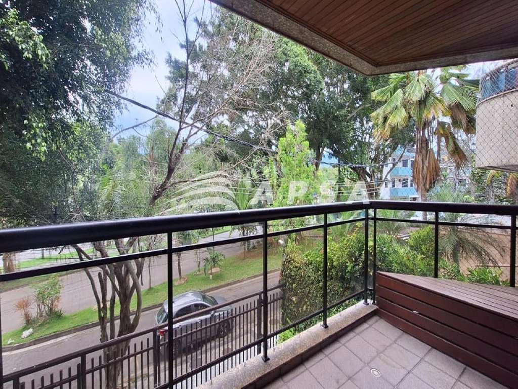 Apartamento de 200 m² com cozinha separada e 4 quartos — photo 5